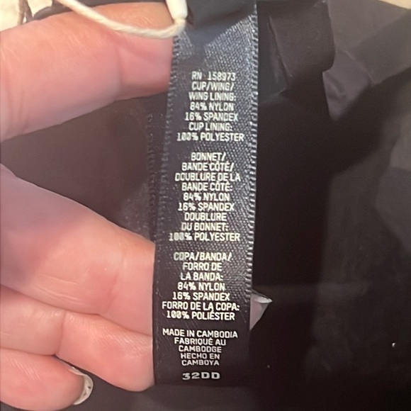 NWT ▶️ SKIMS ◀️ ULTIMATE COLLECTION Push-Up Plunge Bra size 32DD - Picture 11 of 11